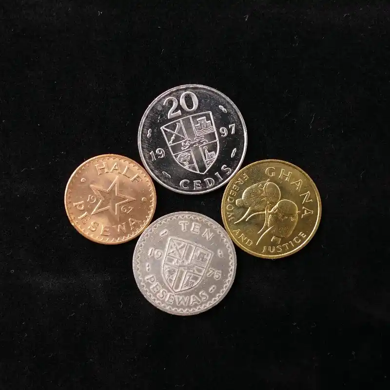 Bon Marché Ghana 4 monnaies de collection.