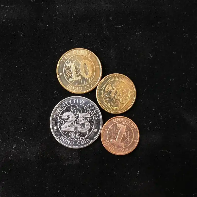 Zimbabwe 4 monnaies de collection. Réduction