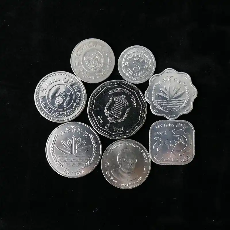 Vente Flash Bangladesh 8 monnaies de collection.