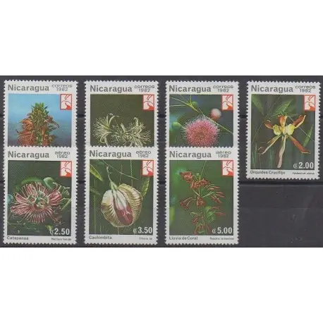 Premium Nicaragua - 1982 - No 1218/1221 - PA1004/PA1006 - Fleurs