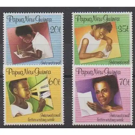 Promotion Saisonnière Papouasie-Nouvelle-Guinée - 1989 - No 583/586 - Enfance