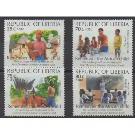 Vente Flash Liberia - 1994 - No 1257/1260 - Enfance
